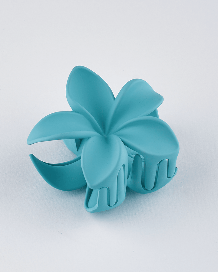 Clip a flower